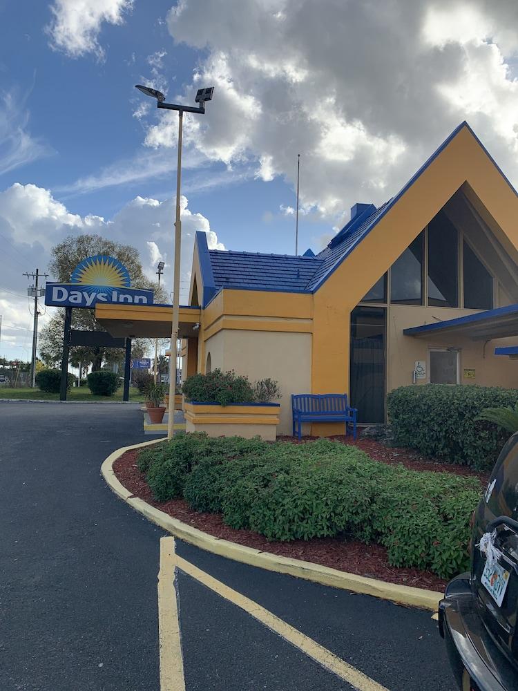 Days Inn By Wyndham Ocala North Exterior photo